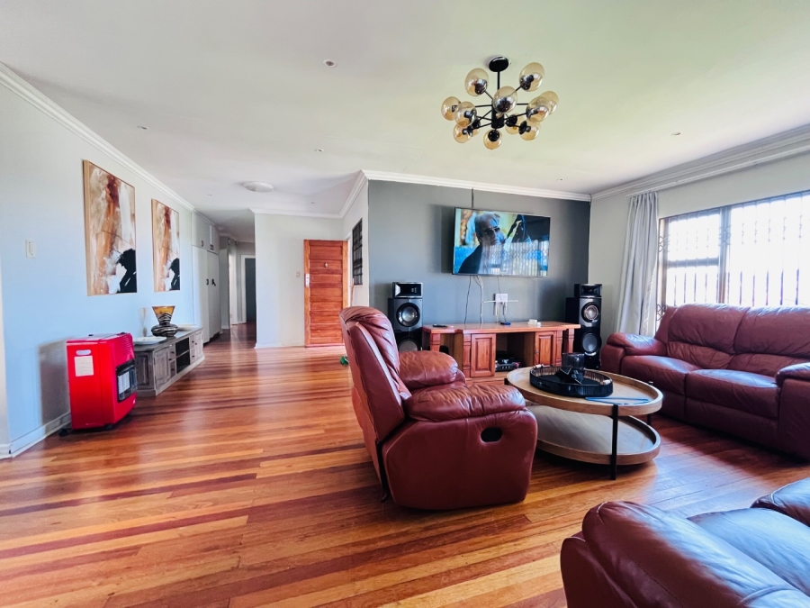 3 Bedroom Property for Sale in Haven Hills Eastern Cape
